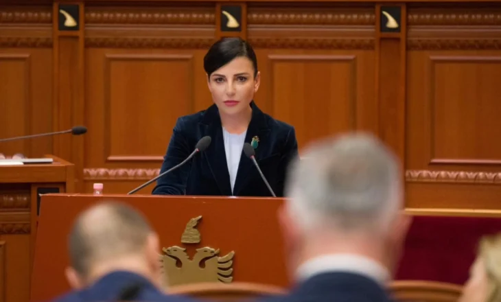 Zv/kryeministrja Balluku tregon situatën e krijuar nga moti i keq në mbarë vendin