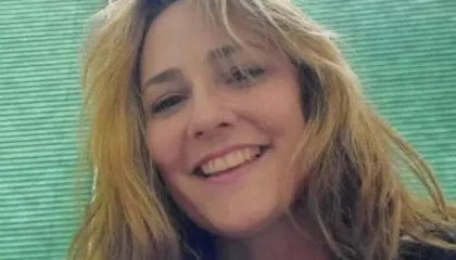 30 vjet më vonë, zëri i gruas që paralajmëroi skandalin Epstein del në dritë