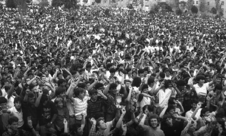 8 Dhjetori, sot përkujtohet Dita Kombëtare e Rinisë