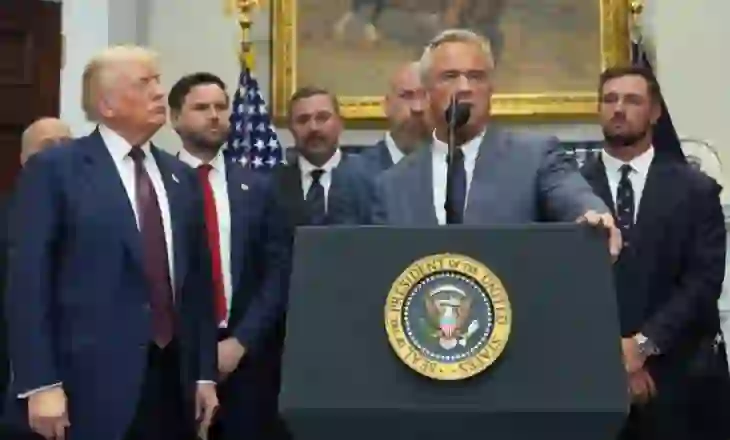 Administrata Trump konfirmon se po heton vdekjet e mundshme për shkak të vaksinave kundër COVID-