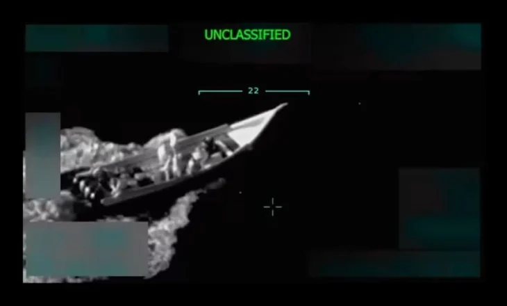 Admirali që urdhëroi sulmin e dytë ndaj anijes që trafikonte drogë dëshmon para ligjvënësve amerikanë: Nuk kërkuan ndihmë sepse…