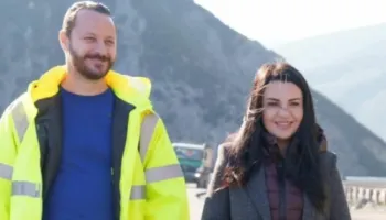 “Afera e AKSHI-t dhe zhvillimet skandaloze…”/ Dosja ‘Balluku, Koçi: Zbulimi i mesazheve të Evis Berberit dhe…