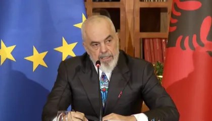 AKSHI nën hetim nga SPAK për tenderat, Rama: Ai është institucion krenarie, Karçanaj është ende me shtëpi me qira