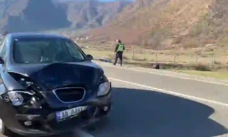 Aksident i rëndë/ Makinat përplasen “kokë më kokë” në Bulqizë, plagosen dy persona, transportohen drejt spitalit