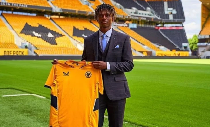 Aksidenti fatal, ndërron jetë lojtari 21-vjeçar. Klubi i Premier League del me njoftim