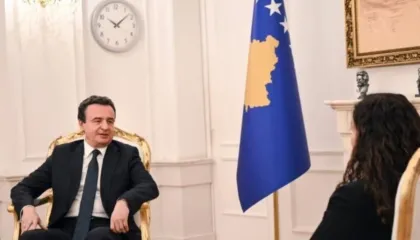 Albin Kurti paralajmëron takim me Vjosa Osmanin për çështjen e presidentit të Kosovës