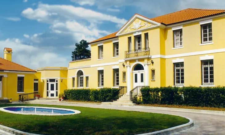 Ambasada Amerikane urim për Vitin e Ri: Gëzuar 2026! Partneriteti me Shqipërinë vijon të forcohet