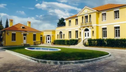 Ambasada e SHBA në Tiranë u uron shqiptarëve ndërrimin e viteve: Partneriteti ynë vazhdon të forcohet, festojmë arritjet tona më të mëdha