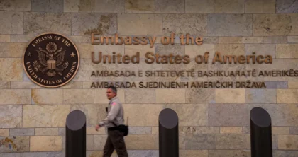 Ambasada e SHBA-së në Kosovë: Synojmë të punojmë me Qeverinë e re për avancim të prioriteteve të përbashkëta