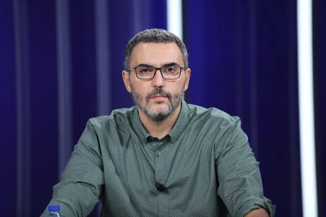 Arlind Qori: Do të vazhdojmë protestat! Nuk bashkëpunojmë me Berishën dhe Lapajn