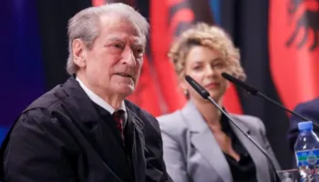 “Armiku më i madh i shqiptarëve”/ Berisha ‘nuk kursen’ Kryeministrin në Kurbin: Edi Rama ka shfarosur kombin