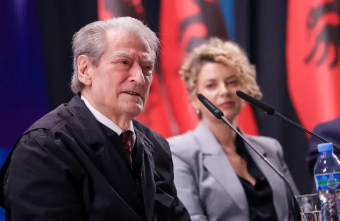 “Armiku më i madh i shqiptarëve”/ Berisha ‘nuk kursen’ Kryeministrin në Kurbin: Edi Rama ka shfarosur kombin