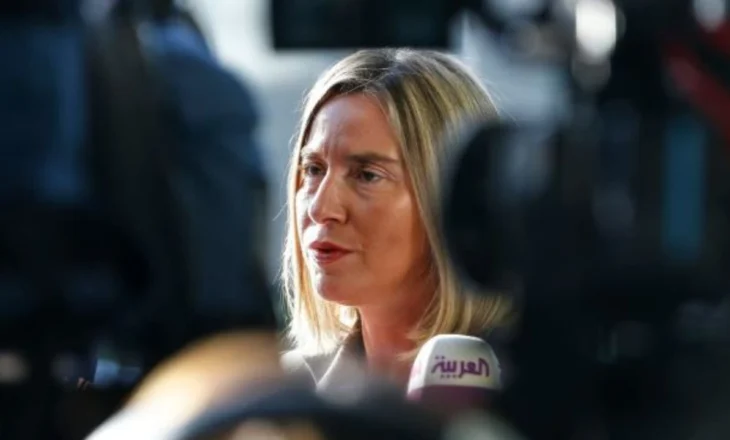 Arrestimi i Mogherinit dhe dy diplomatëve të tjerë/ ‘Politico’ zbardh hetimin: U shkelën rregullat në tenderin me Kolegjin e Europës