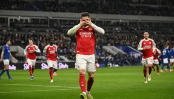Arsenal tregohet cinik, mjafton 1 gol për të marrë tre piket dhe vendin e parë (video)