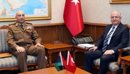 Atentat apo aksident? Rrëzohet avioni, ndërron jetë shefi i ushtrisë libiane