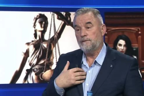 ‘Balluku ka 13 çështje’, Shemsi Prençi: Problem sa do i dalin në vijim, radha të arrestohet, SAK ka nën vëzhgim çdo…