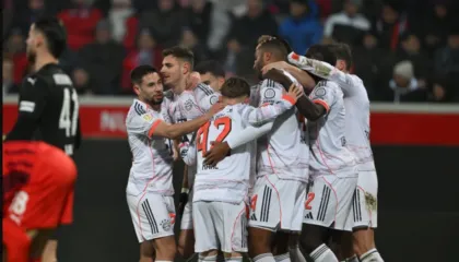 Bayern e mbyll vitin me fitore dhe e “siguron” titullin që tani (video)