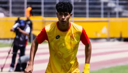 Bayerni Munich “hedh grepat” në Ekuador, gati marrëveshja me yllin 17-vjeçar