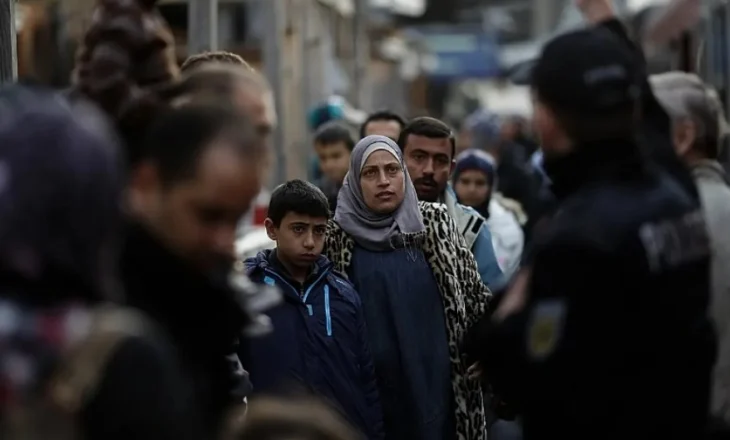 BE përditëson udhëzimet për azilin për refugjatët sirianë një vit pas rënies së Bashar al-Assad