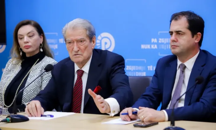 “Bëhuni gati për përshkallëzim të luftës”/ Berisha tregon aksionin politik: Duam qeveri teknike dhe zgjedhje të lira