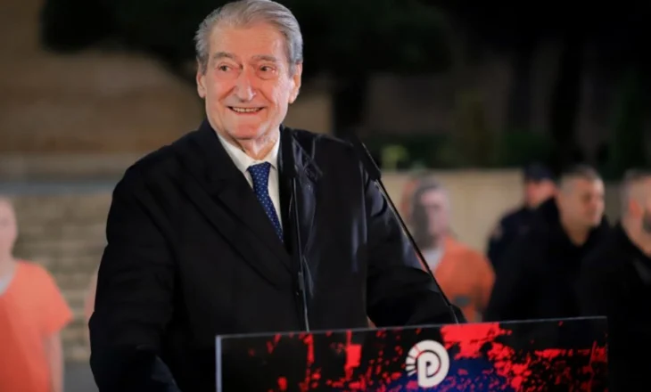 Berisha: Duke sulmuar Kushtetuesen, Rama po fakton se ai është hajduti kryesor i aferës së tunelit të Llogarasë