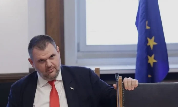 Berisha: Edi Rama ka lëshuar të gjitha tentakulat, për shkak të dosjes Rama, për të grabitur edhe kreun e Skapit