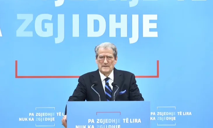 Berisha: Ftoj qytetarët dhe forcat opozitare në protestë, sot është dita e kthesës së madhe