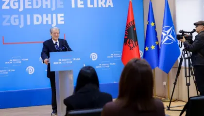 Berisha fton shqiptarët në protestë: Të bashkohemi pavarësisht dallimeve të përmbysim regjimin!