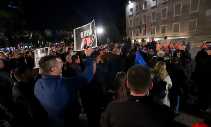 Berisha: Me Edi Ramën nuk shkojmë më kurrë në zgjedhje. Të hënën tjetër, përsëri këtu