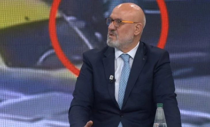 “Berisha ndihet i braktisur”/ ‘Foltoret’ dhe lëvizjet e reja brenda partisë, Petraj: Kërkon të marrë mbështetje