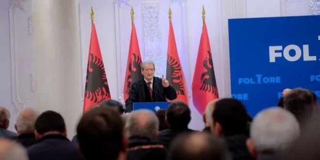 Berisha: Në zyrën e Agasit shkonin ministra e gjykatës! Kanë grabitur toka me Dallëndyshe Bicin