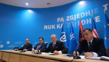 Berisha pas mbledhjes së Këshillit Kombëtar të PD: Salianji është vetëpërjashtuar