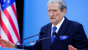 Berisha: Rama duhet të japë urgjentisht dorëheqjen! Lubia thjesht shërbëtore, urdhrat e tij janë në dosje