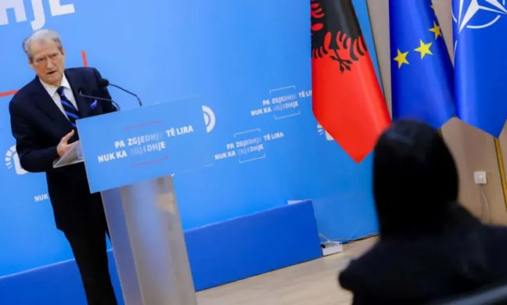 Berisha: Tani ka dalë dosja e baxhanakut të Ramës, lulet e atij “kopshti” i ujiste Linda e Surrelit