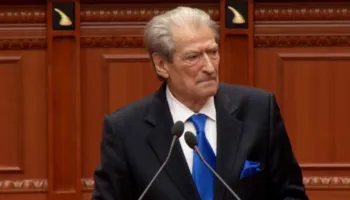 Berisha thërret aleatët në selinë blu, ja kur do të mbahet takimi