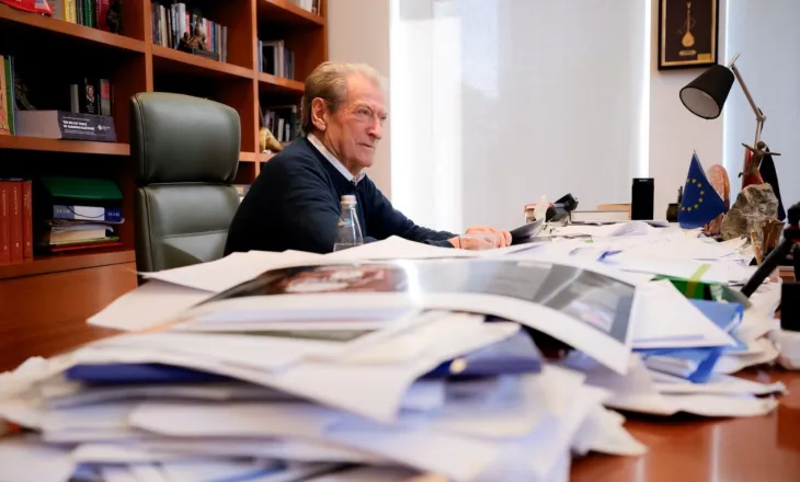 Berisha thirrje qytetarëve për revoltë në 22 Dhjetor: Nuk ndalemi deri sa të largojmë Ramën