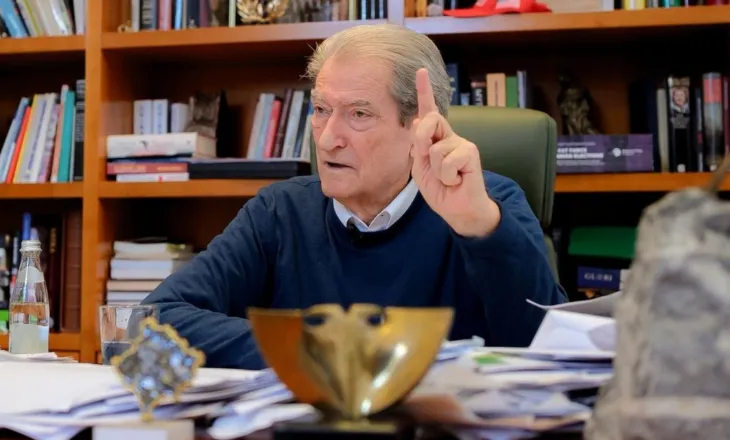 Berisha zbulon bisedën me Lapaj: U ftua të marrë pjesë në protestën tonë të 22 dhjetorit, por…