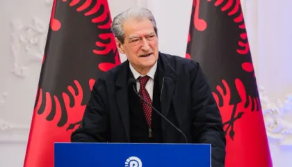 Berisha zbulon skenarët e opozitës në 2026: Në Janar do bllokojmë sheshin deri në ikjen e Ramës