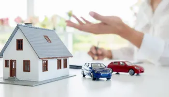 Bien dëmshpërblimet e sigurimeve, qytetarët marrin më pak para për çdo dëm