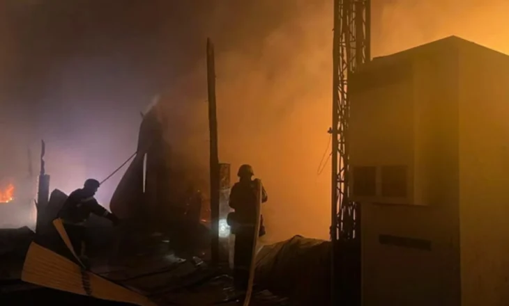 Bisedimet për paqe në Miami nuk ndalin Rusinë, sulmon Ukrainën gjatë natës me dronë