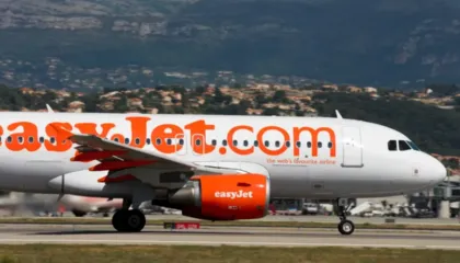 Botë e çuditshme, habiten pasagjerët/ Ndërron jetë e moshuara pak para fluturimit, familjarët tentuan ta “maskonin” si të gjallë: Po fle gjumë