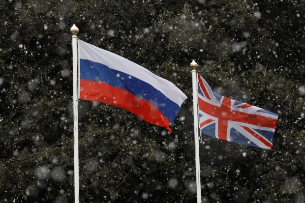 Britania e Madhe akuzon Rusinë: Ka deportuar me forcë mijëra fëmijë, po kërkon të zhdukë identitetin ukrainas