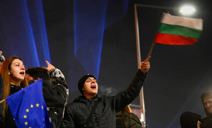 Bullgaria drejt euros më 1 janar 2026, shqetësime dhe kundërshti mes qytetarëve