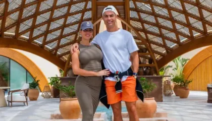 “Bunkeri” i ri i CR7 në mes të Detit të Kuq; aksesohet vetëm me varkë private ose hidroavion