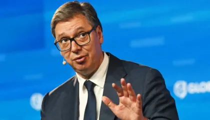 Bursaç: Vuçiç nuk do t’i kthejë kurrë shpinën Putinit/ Ballkani rrezikon të mbetet peng i botës ruso-serbe