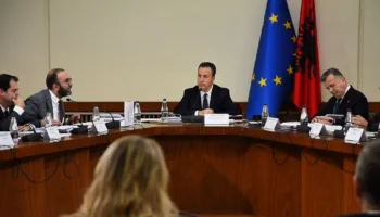 Çështja Balluku, gati 5 orë mbledhje te ‘Mandatet’/ Zbardhen detaje nga diskutimet, PS: Qëndrimin tonë do ta japim pas… 