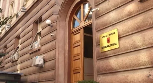 Çështja “Balluku”, Kushtetuesja: Procedura në vijim e sipër, shqyrtimi në 22 janar