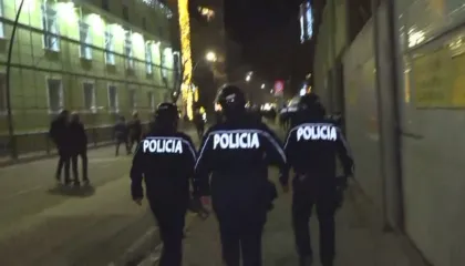 Çfarë la pas protesta e PD? Lëndohet një protestues, dy të shoqëruar në Polici