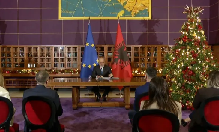 “Çorba mediatike e politike…”, Rama në konferencën e fundvitit: Shqipëria, vend lider në rajon për administratën