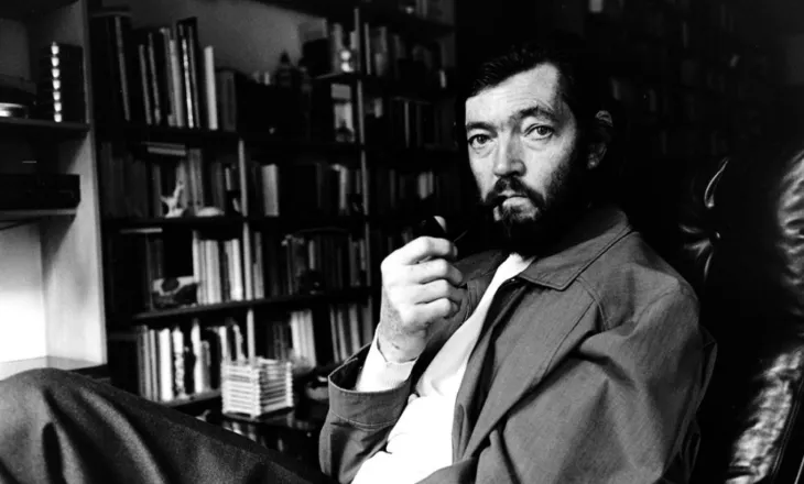 Cortázar: Unë besoj se pas të qarit, gjithmonë është dikush që mund të na bëjë të buzëqeshim…